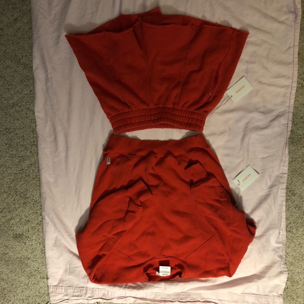 Good American Red sweatshirt and shorts set
